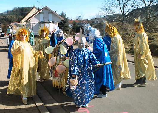 Sonne,Mond und Sterne 2001